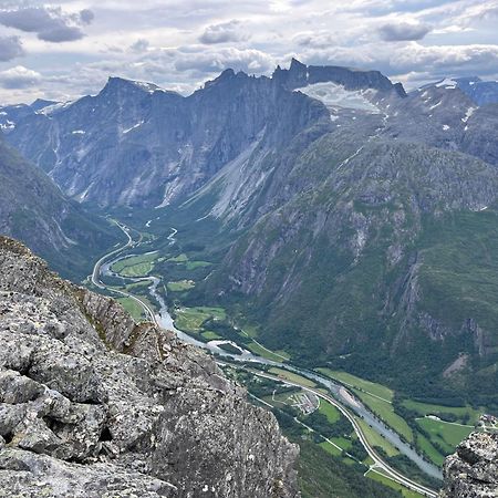 Apartment In The Heart Of Åndalsnes Esterno foto