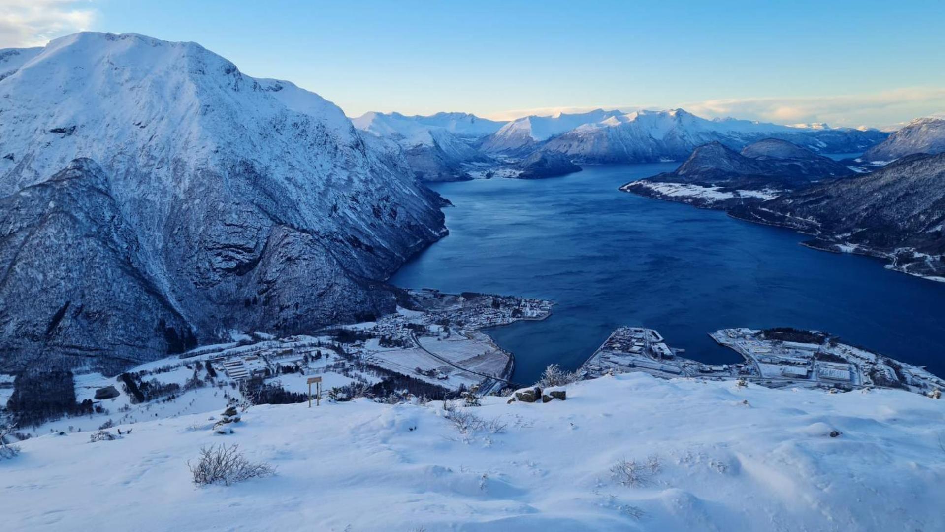 Apartment In The Heart Of Åndalsnes Esterno foto