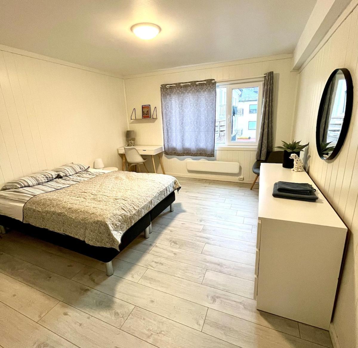 Apartment In The Heart Of Åndalsnes Esterno foto