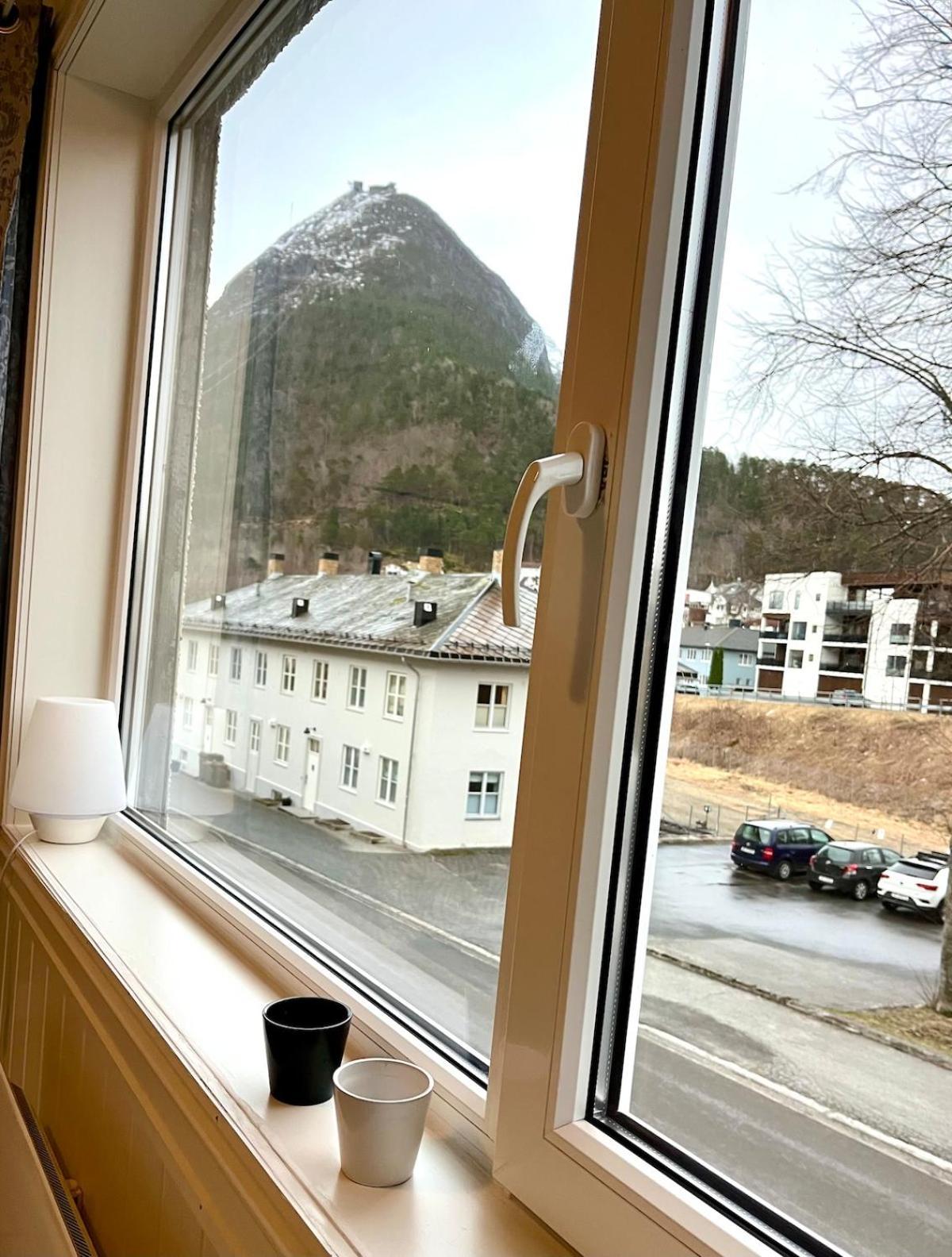 Apartment In The Heart Of Åndalsnes Esterno foto